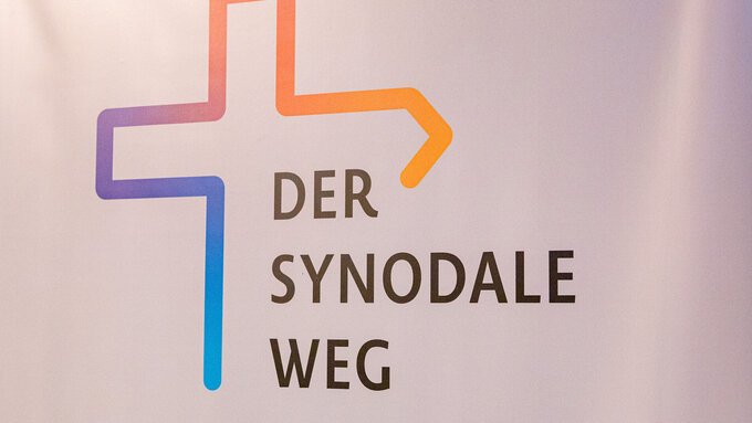Banner des Synodalen Weges