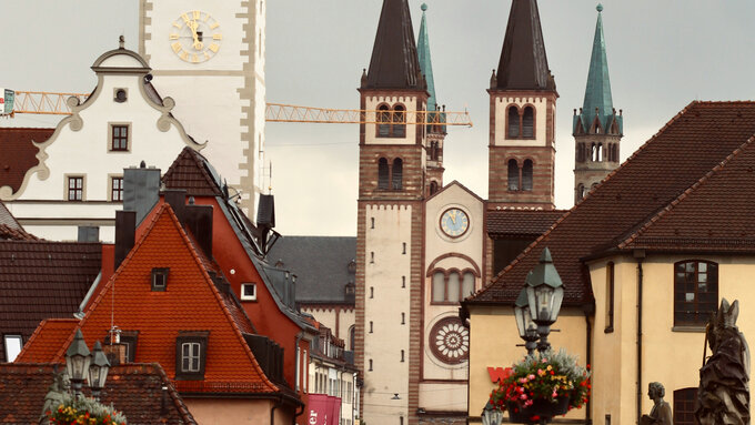 Innenstadt_Wuerzburg_unsplash_hoai-nam-mai.jpg